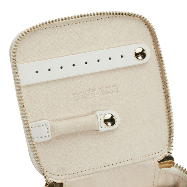 Maria White Jewellery Jewellery Cube